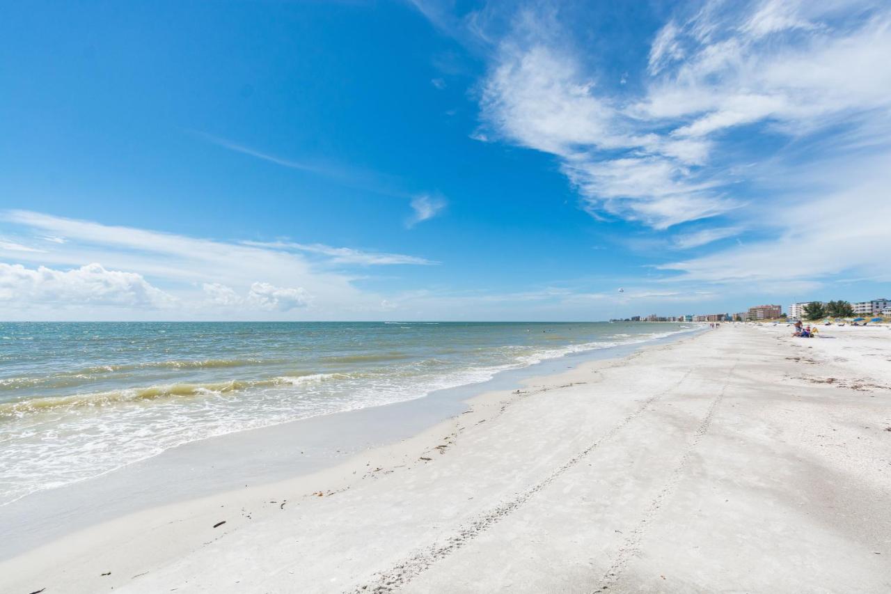 350 Surf Song Resort St. Pete Beach Exterior photo